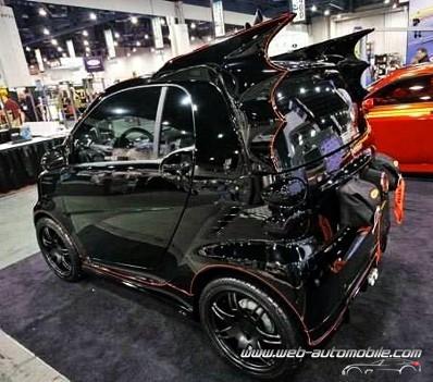 dark-knight-smart-car-1