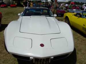 Corvette 3 1976 blanche face